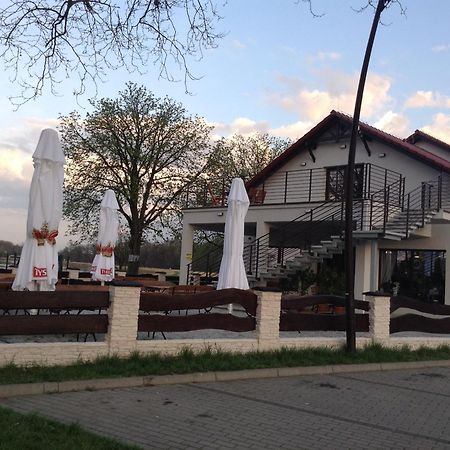 Pod Kotwica Bed & Breakfast Nowa Sol Bagian luar foto