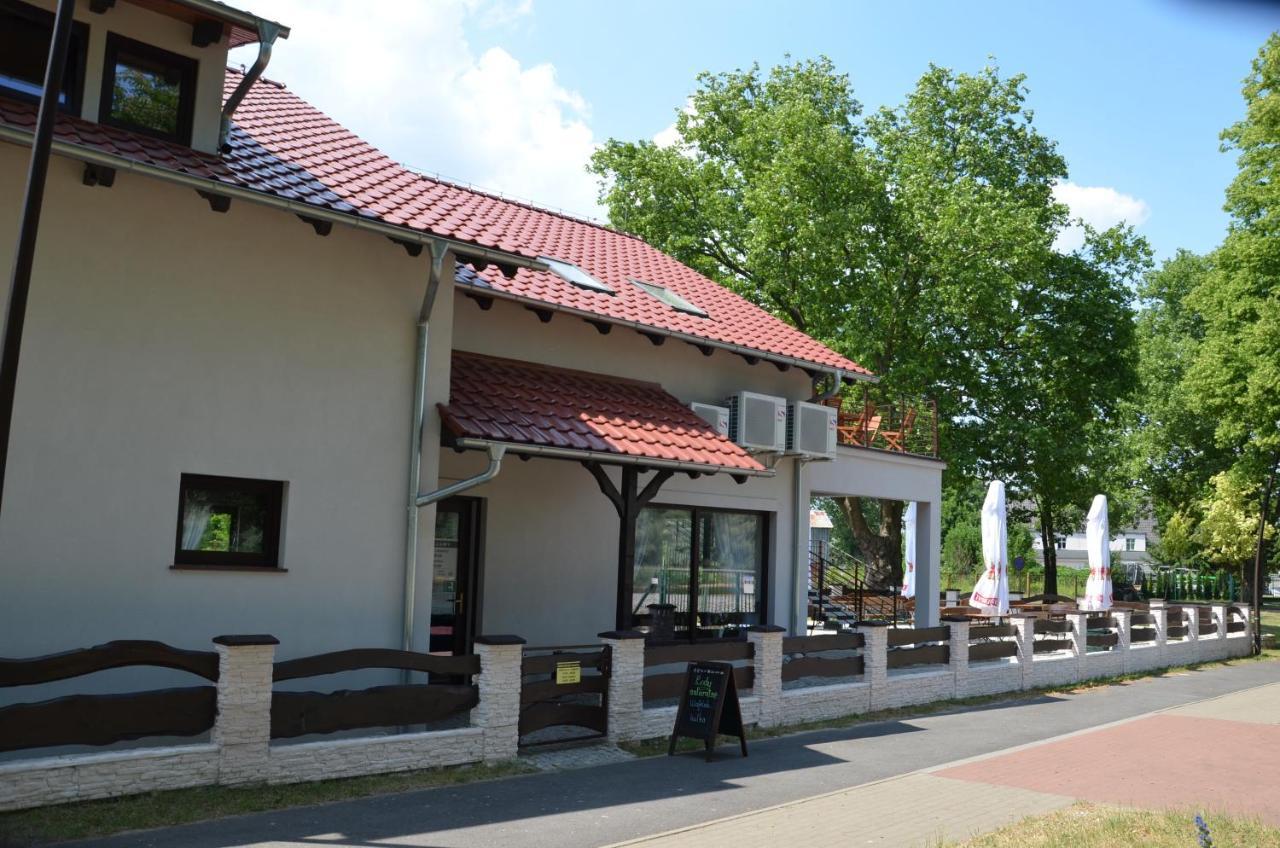 Pod Kotwica Bed & Breakfast Nowa Sol Bagian luar foto