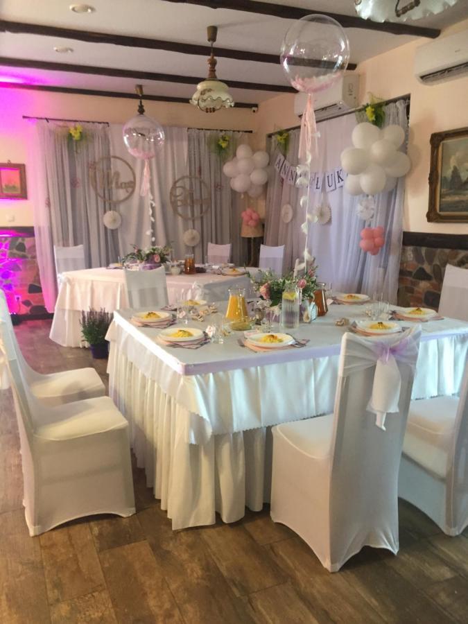 Pod Kotwica Bed & Breakfast Nowa Sol Bagian luar foto